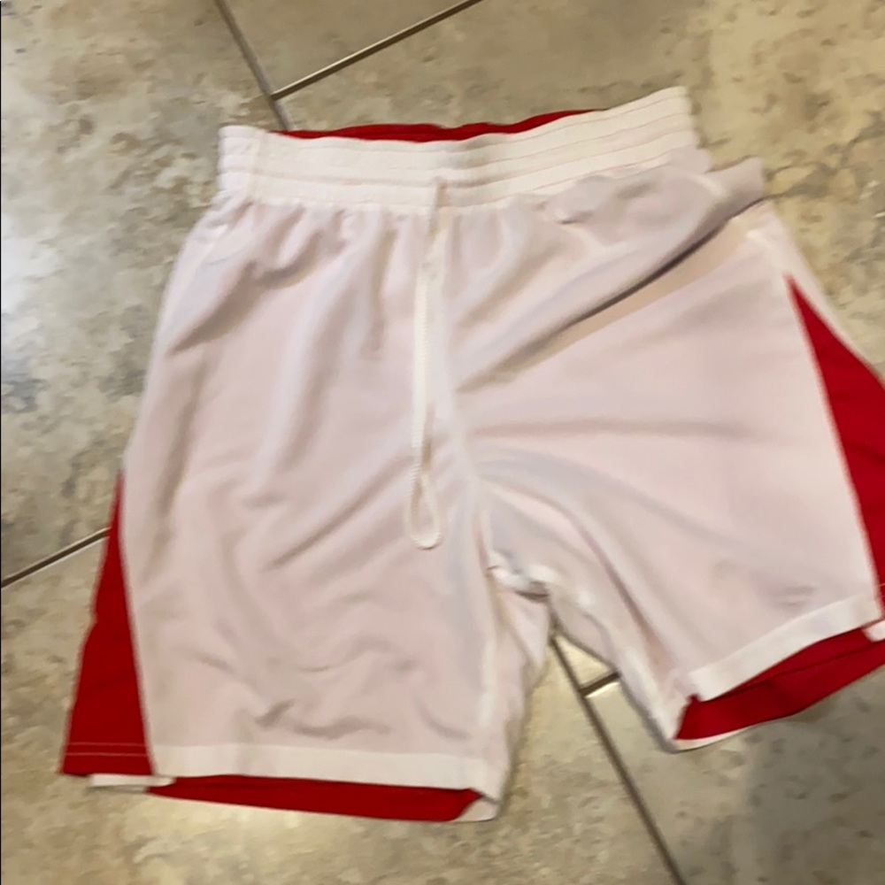 Youth Basketball reversible shorts sz large